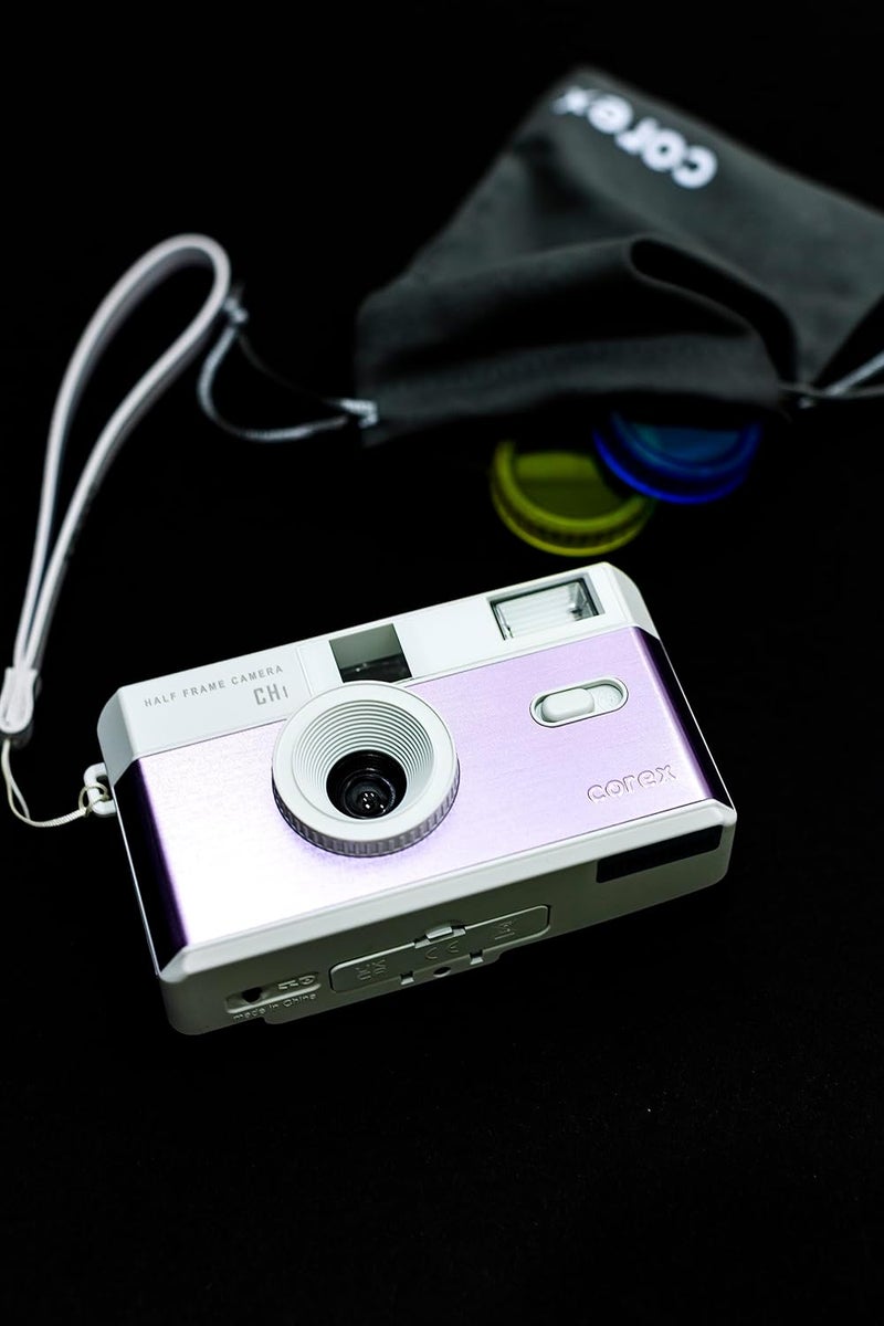 COREX Half Frame Reusable 35mm Camera CH1, Built in Flash and Compatible with 35mm Color Negative or B&W Film (Film and Battery NOT Included) Limited Edition Free Blue and Yellow Filters - Image 3